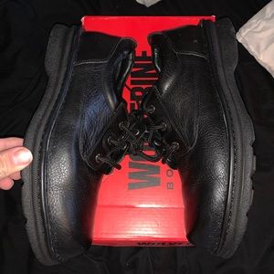 Wolverine men’s oxford. 8.5 extra wide